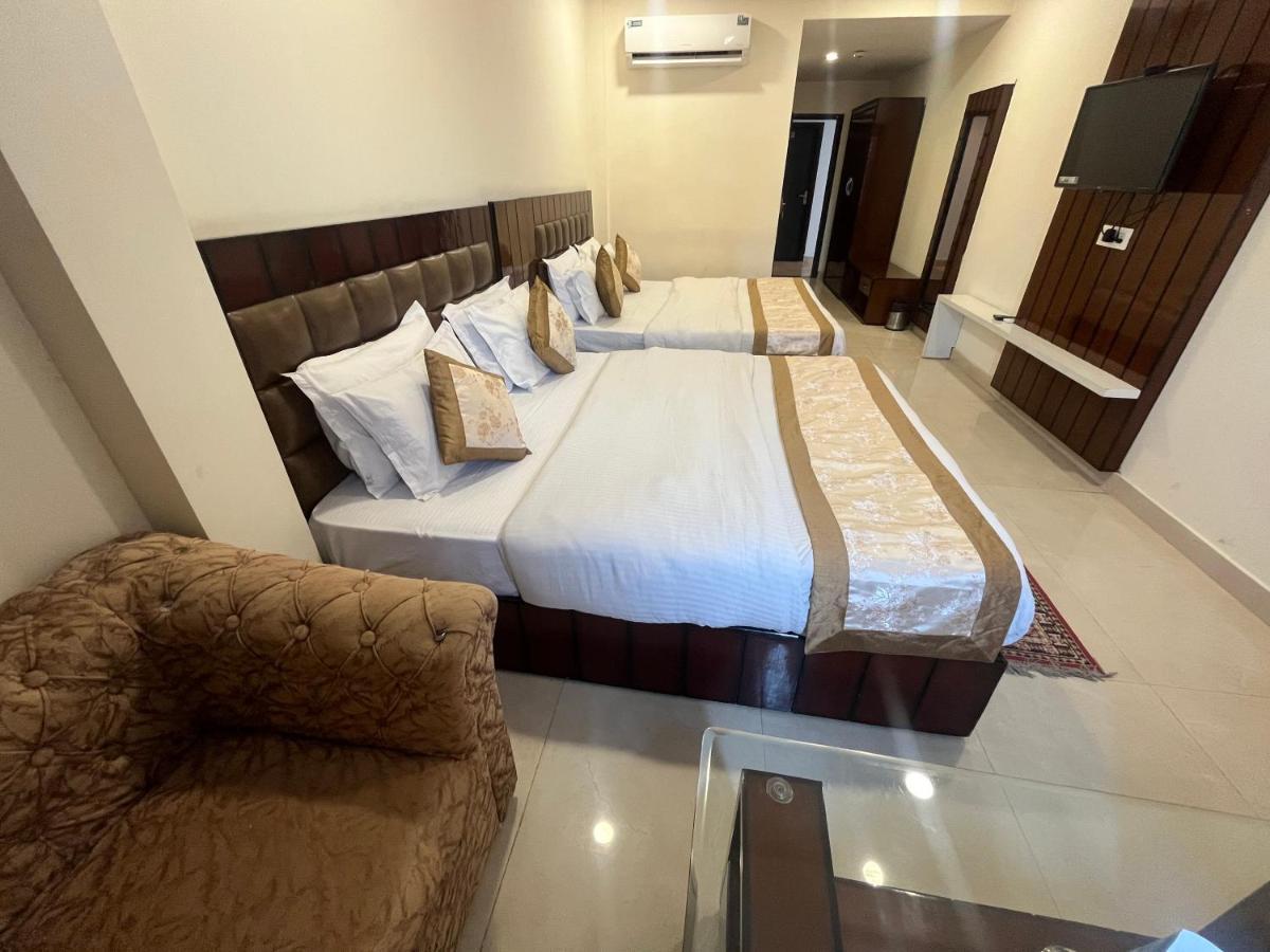 Alex Beach Resort Baga Ngoại thất bức ảnh