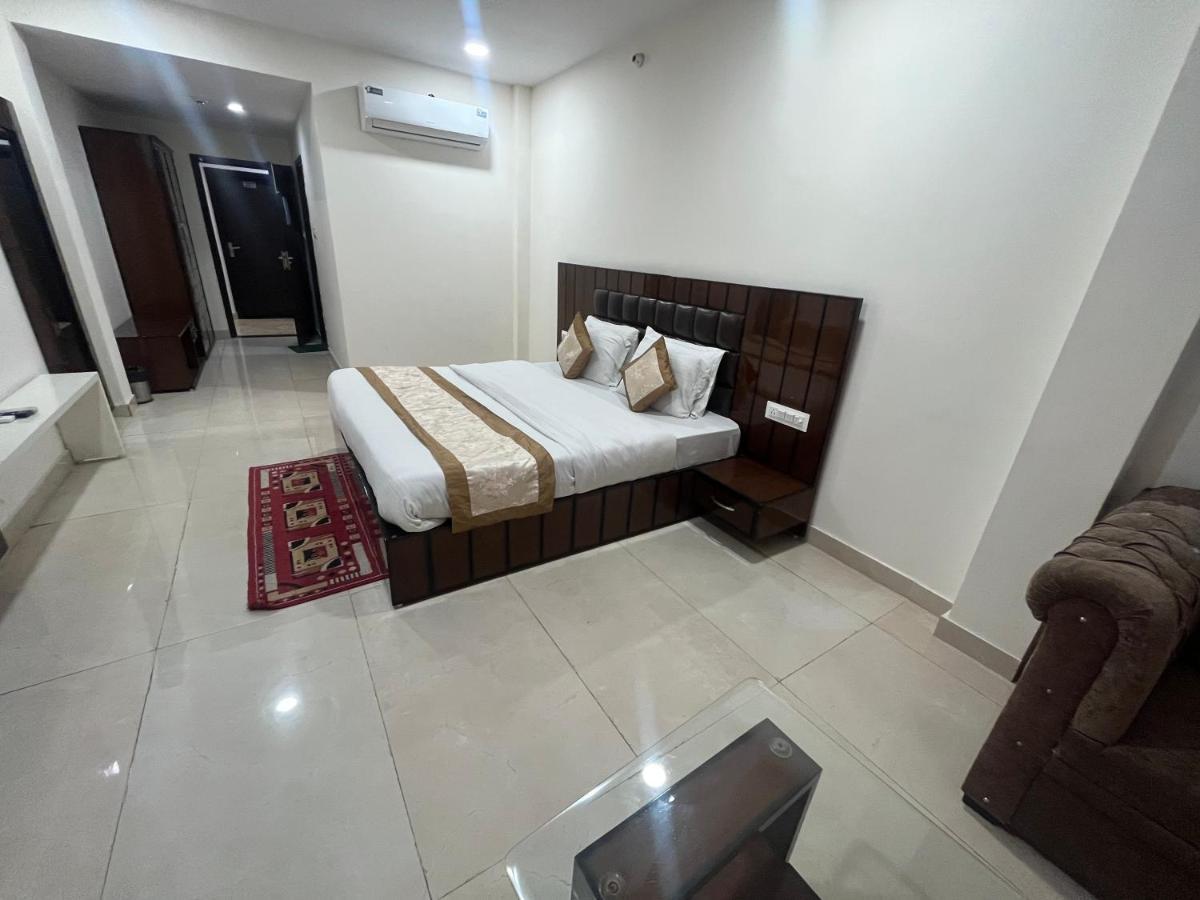 Alex Beach Resort Baga Ngoại thất bức ảnh