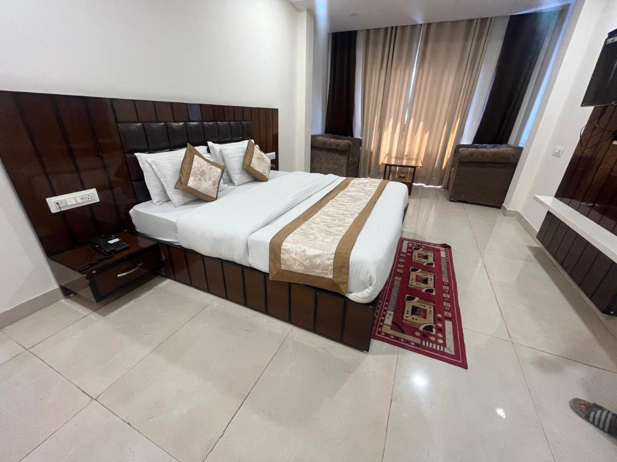 Alex Beach Resort Baga Ngoại thất bức ảnh